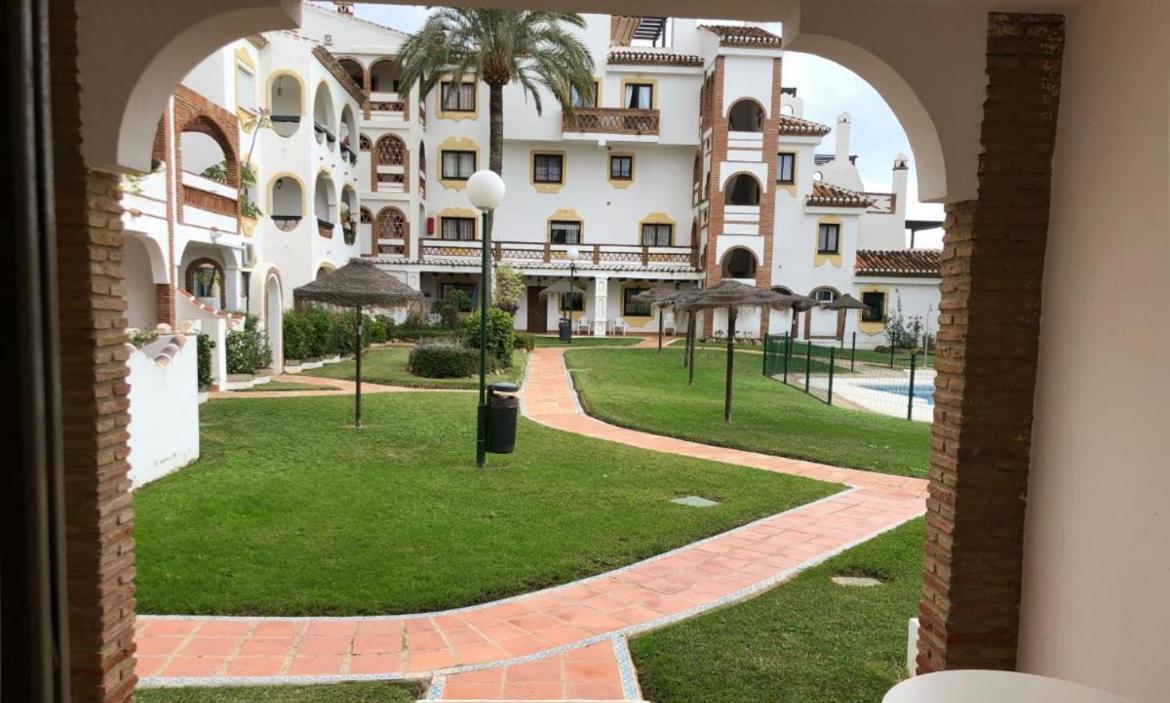 Pueblo Jarales- Lower Calahonda