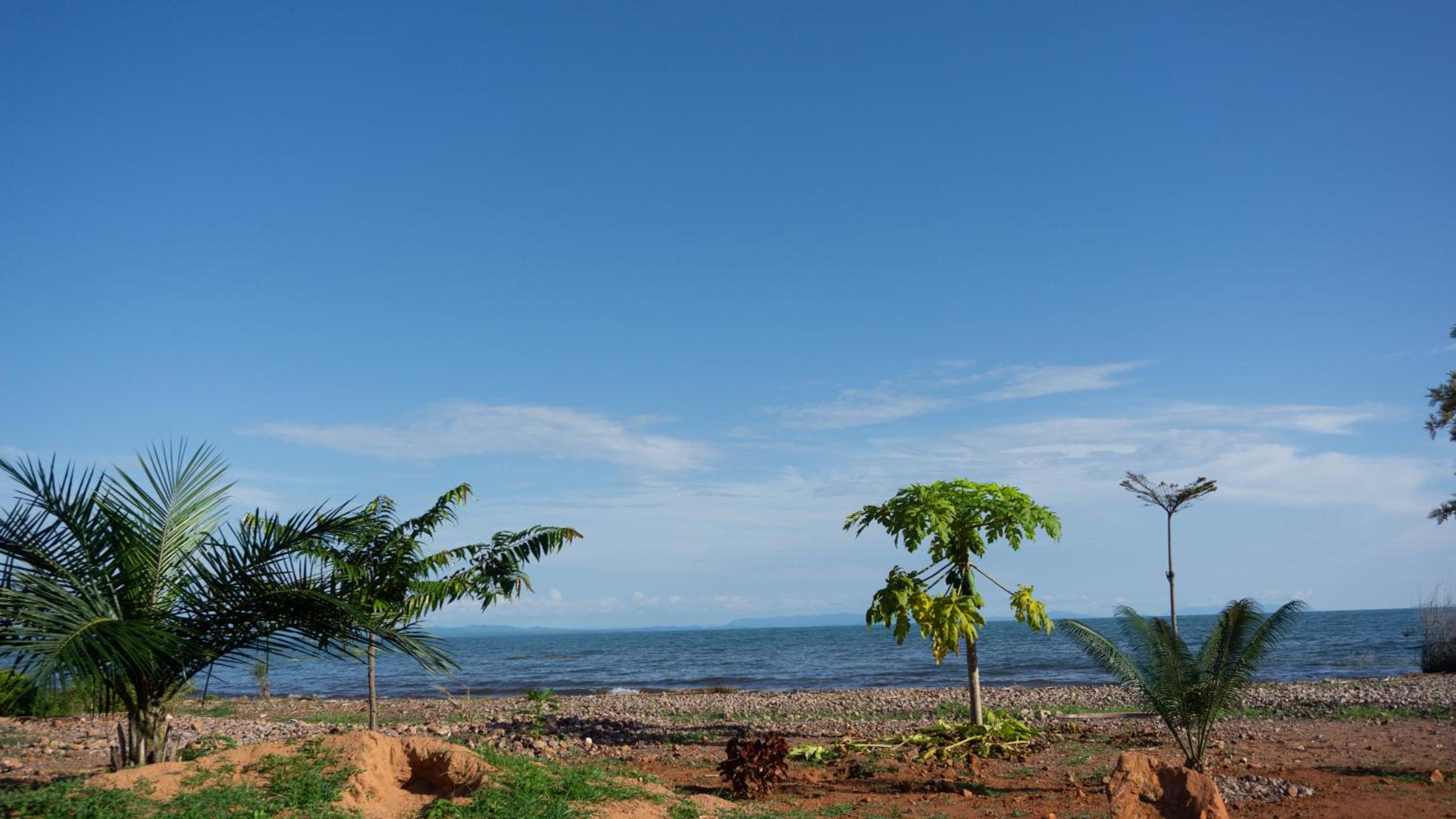 LakeSide Beach