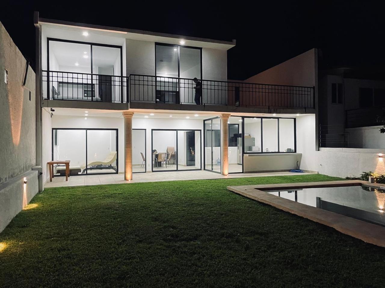 Casa ocho view 4