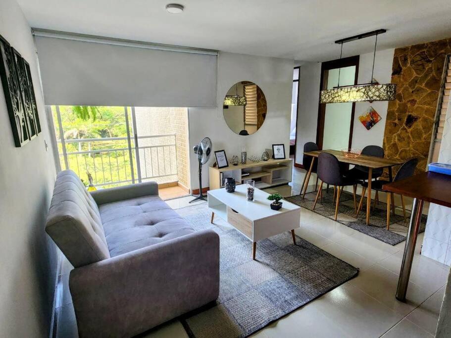 Beautiful Apartment cozy gym Wi-fi pool