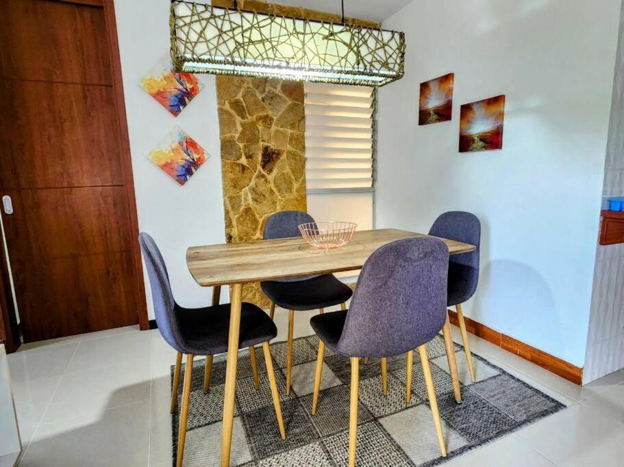 Beautiful Apartment cozy gym Wi-fi pool
