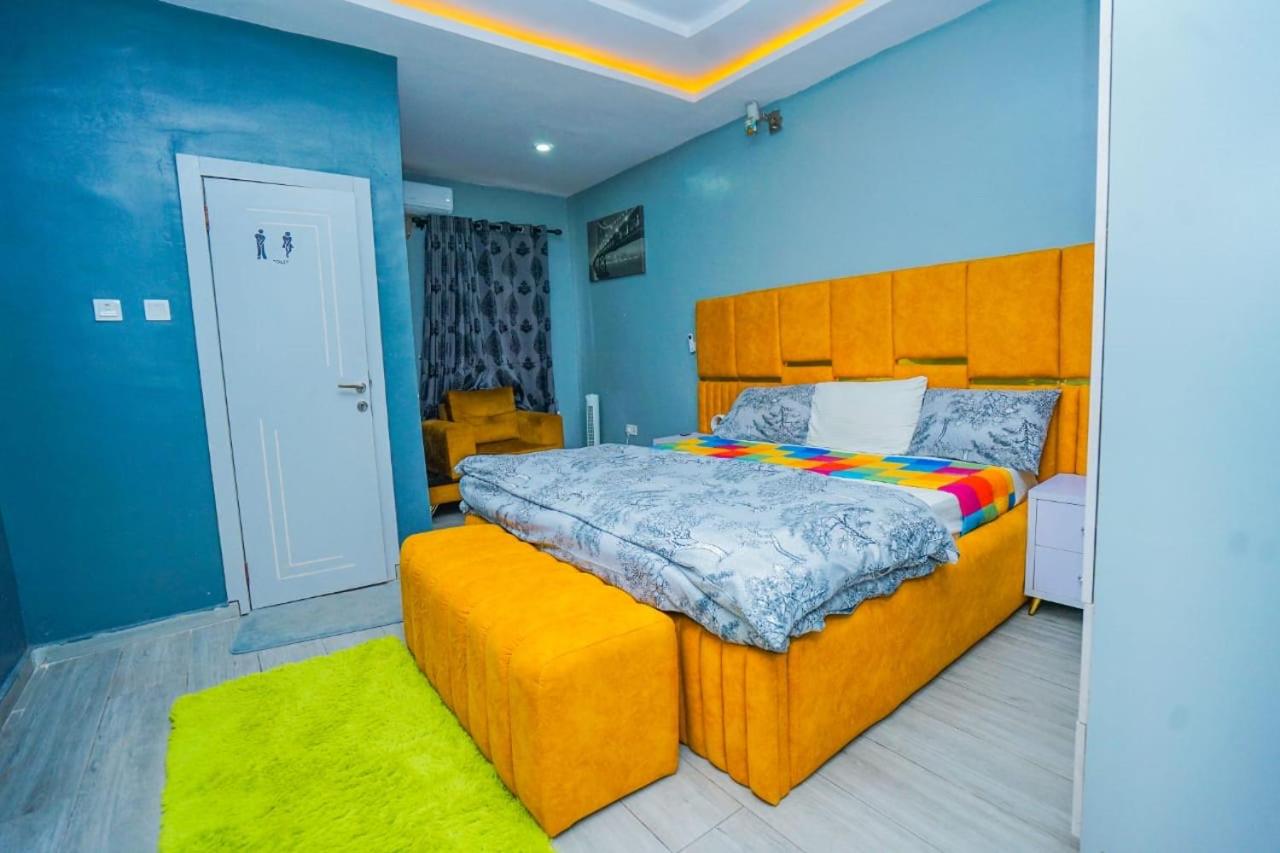 Luxury 4 bedroom duplex view 4