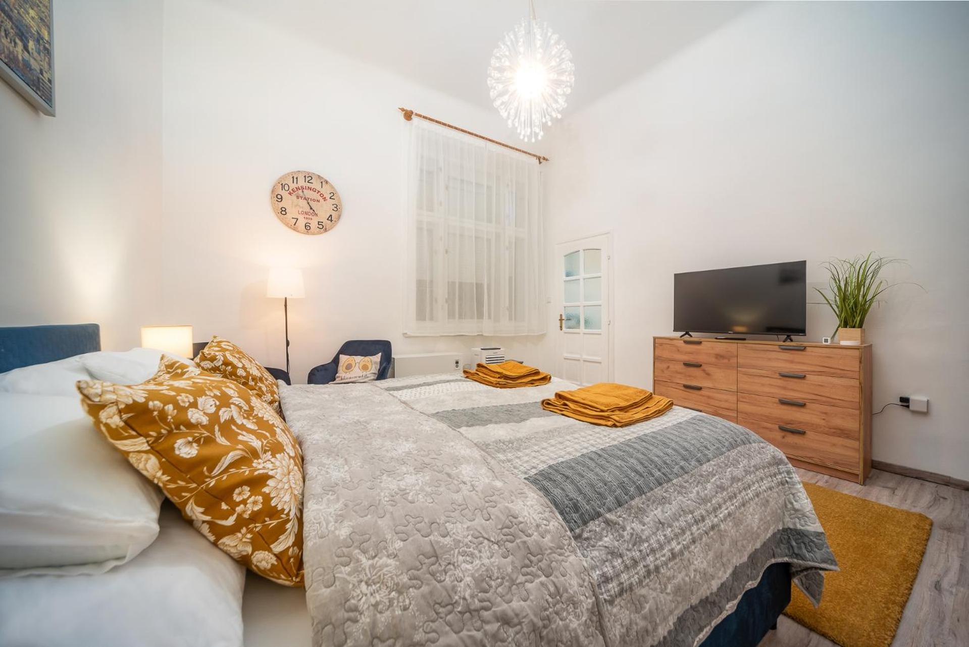 A77 Buda Castle Apartment view 4