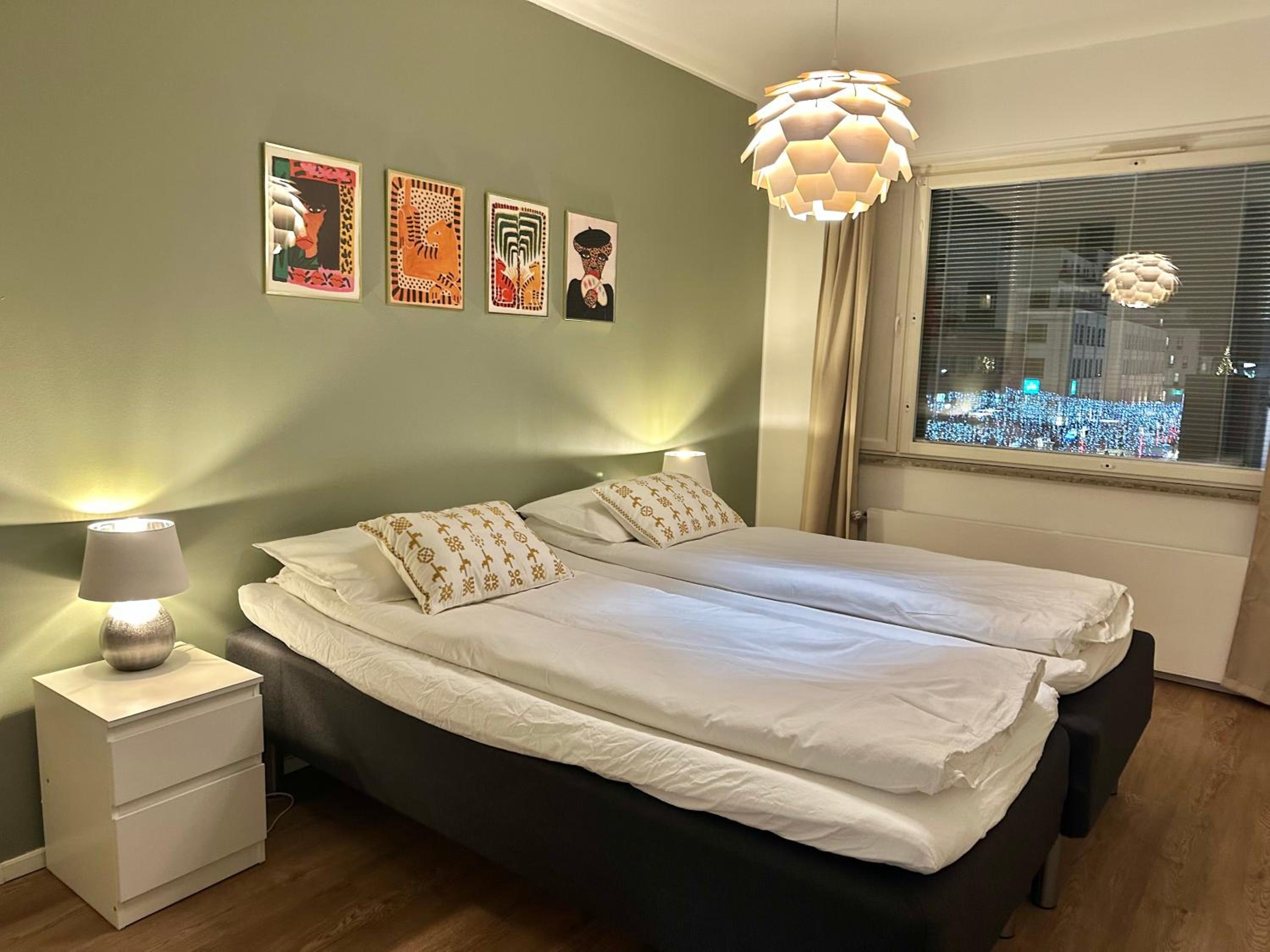Aurora City View Suite