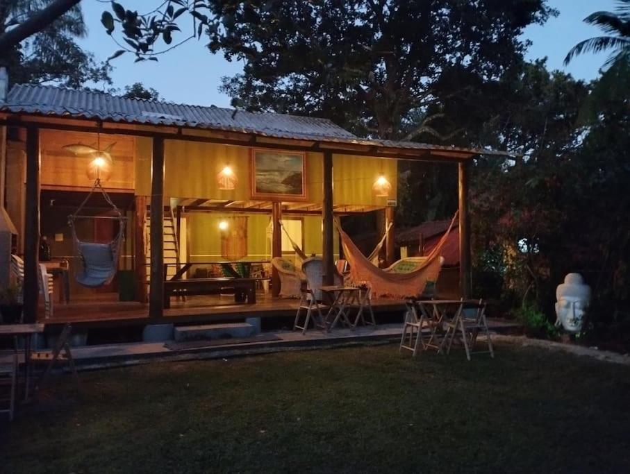 Casa Verde da Ale e do Thiago Ilha do Mel