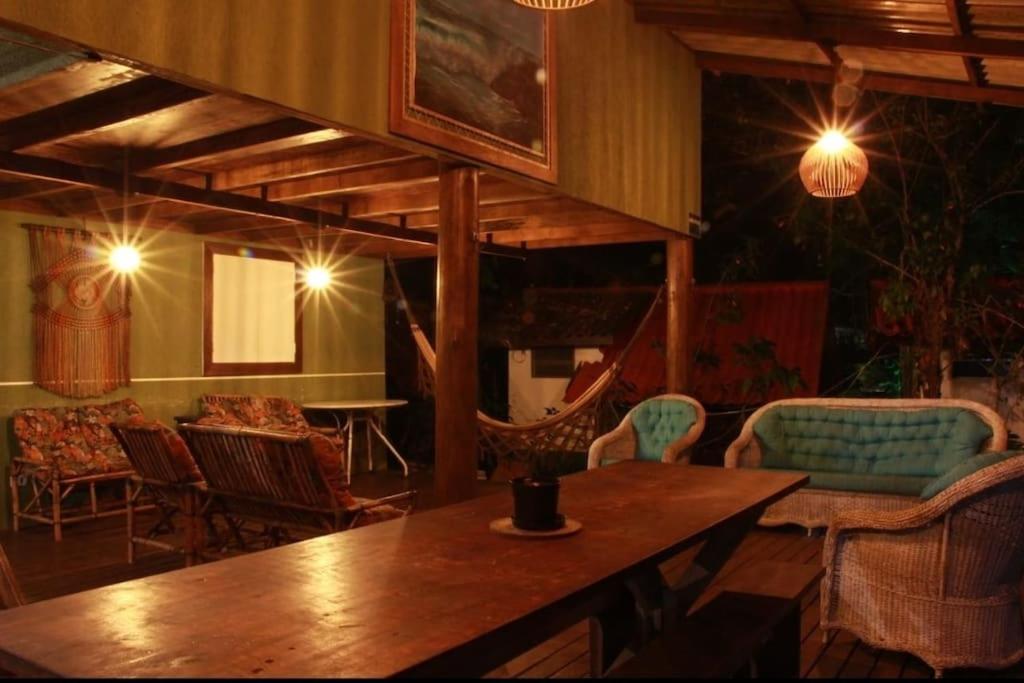 Casa Verde da Ale e do Thiago Ilha do Mel