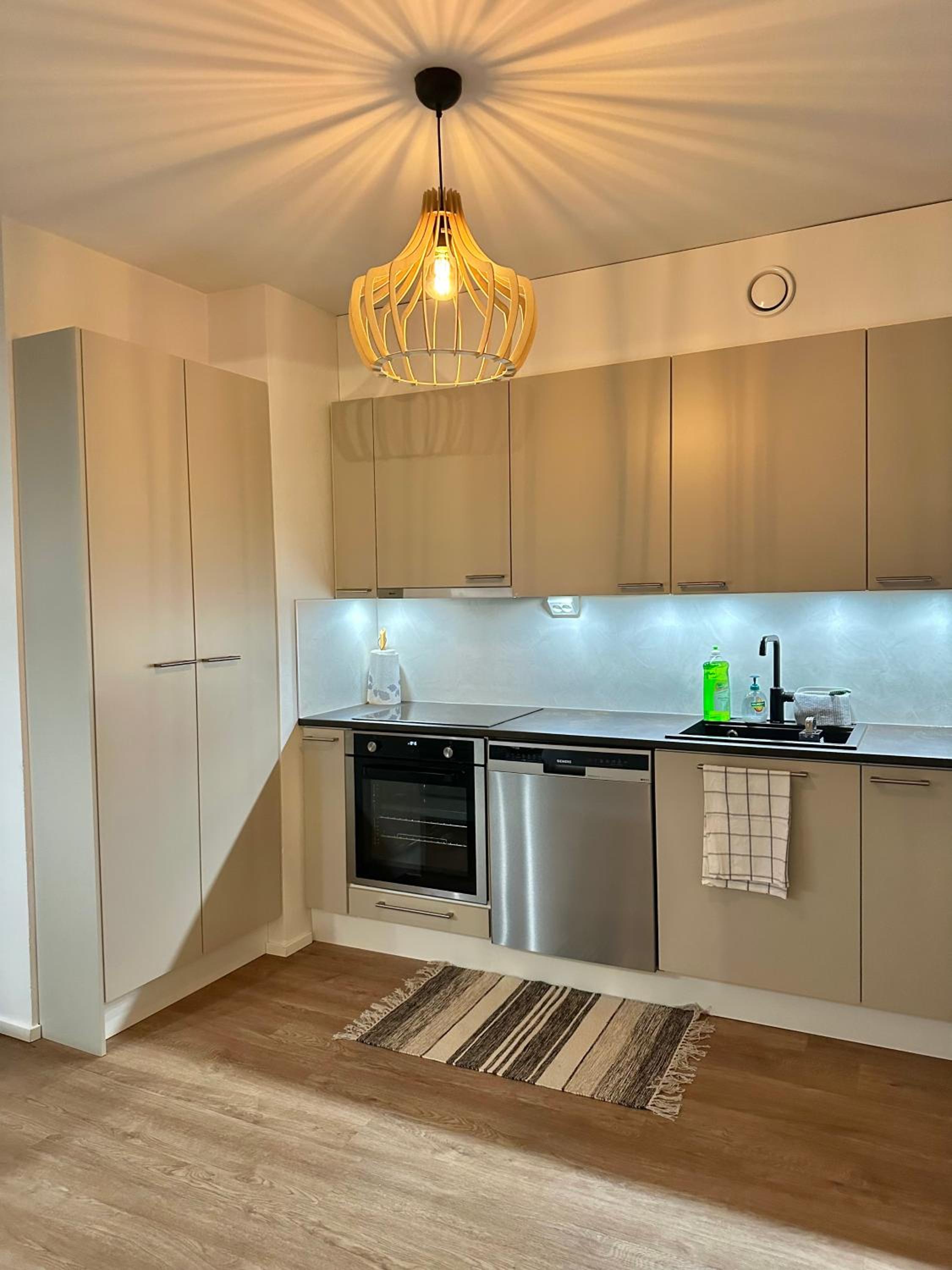 Aurora City View Suite