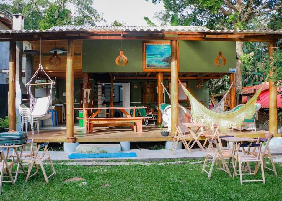 Casa Verde da Ale e do Thiago Ilha do Mel