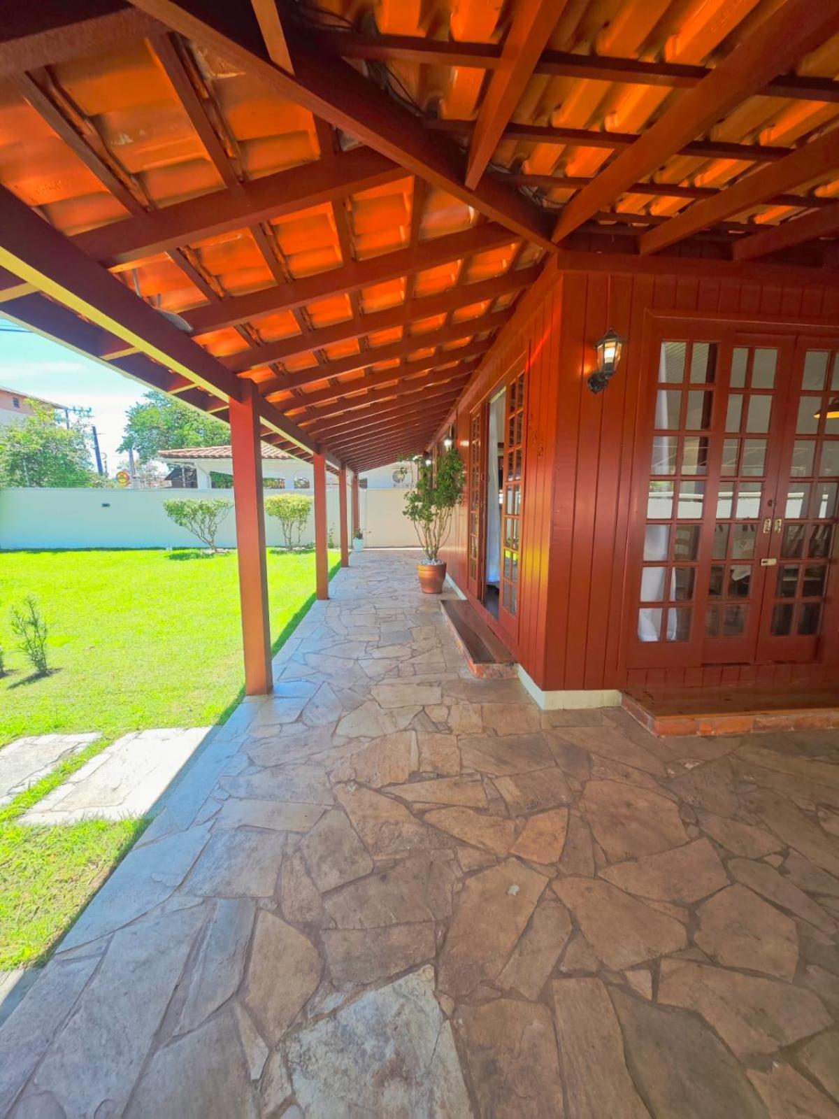 Las Rocas Bech House