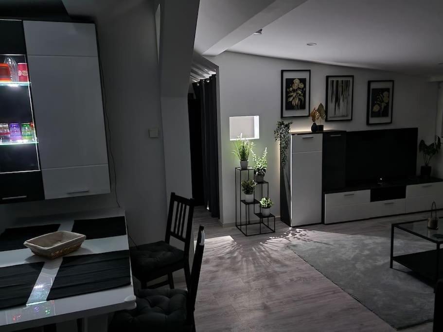 1,5 Zimmer Ferienwohnung Apartment in ruhiger Lage stadtnah Neu in Brunnthal - Property Image 16