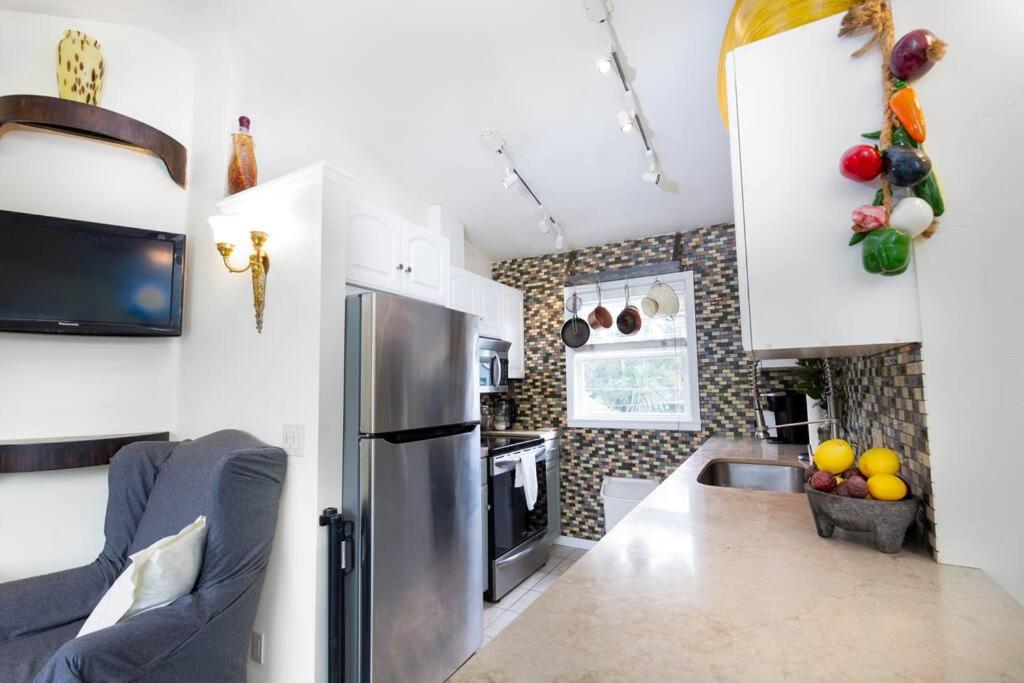Bright and sophisticated apt at the ranch with mountain views view 4
