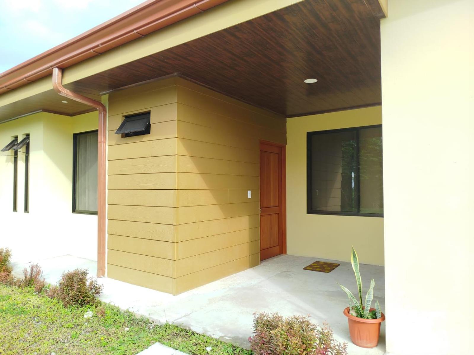 Arenal Mason Retreat