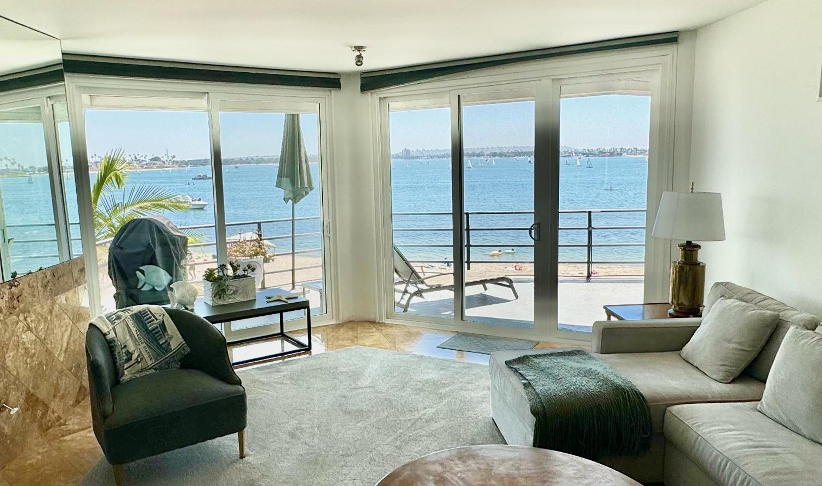 Bayfront Penthouse with Beautiful Views of Mission Bay view 2