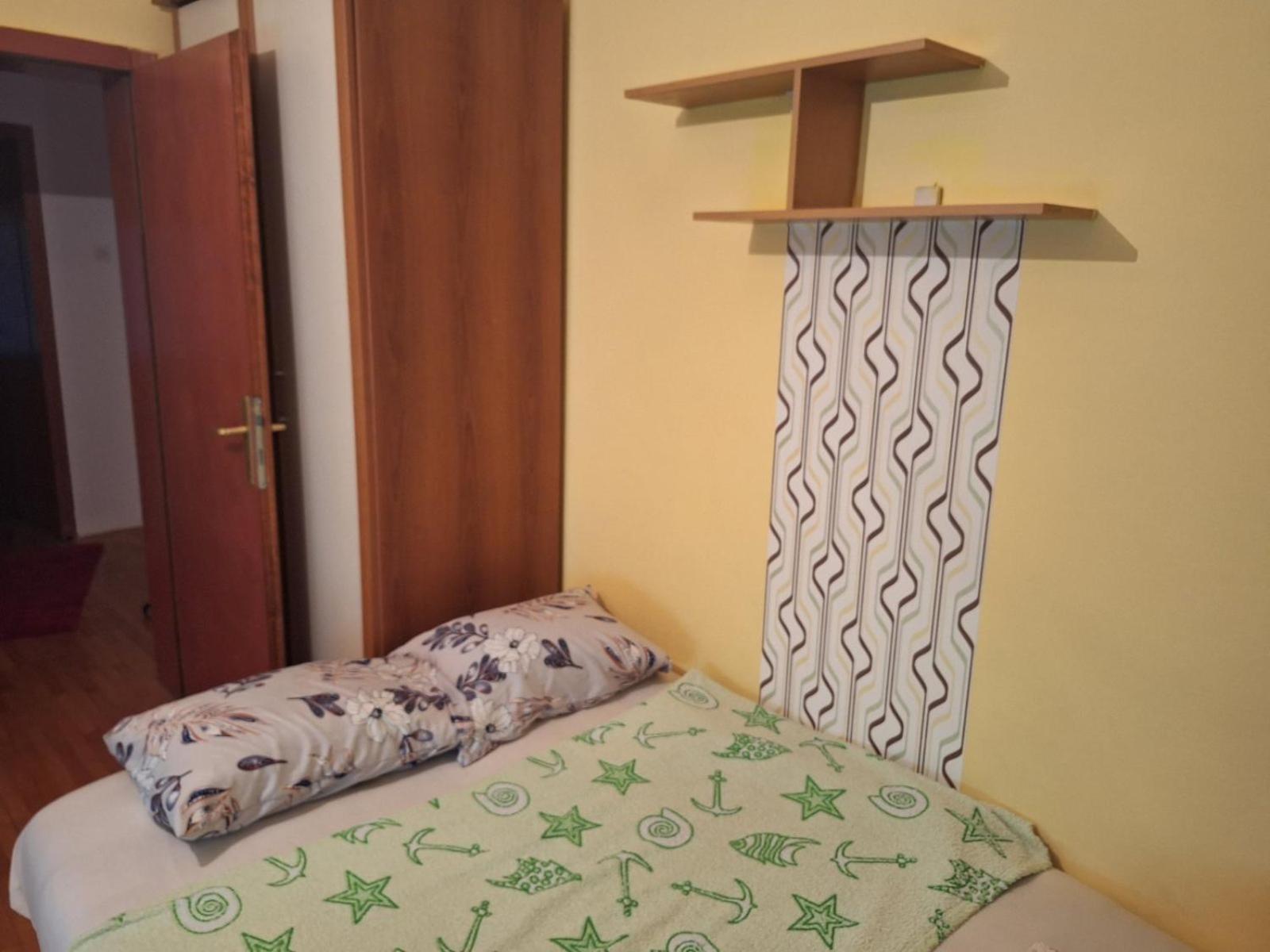 Photo 24
