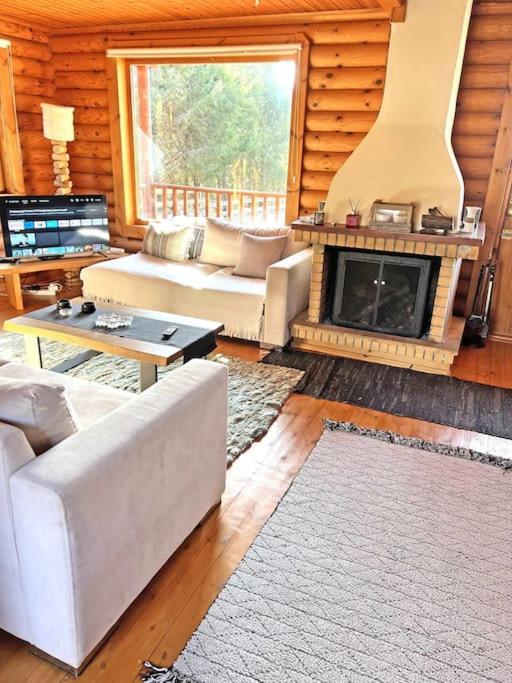 Hideaway Chalets I