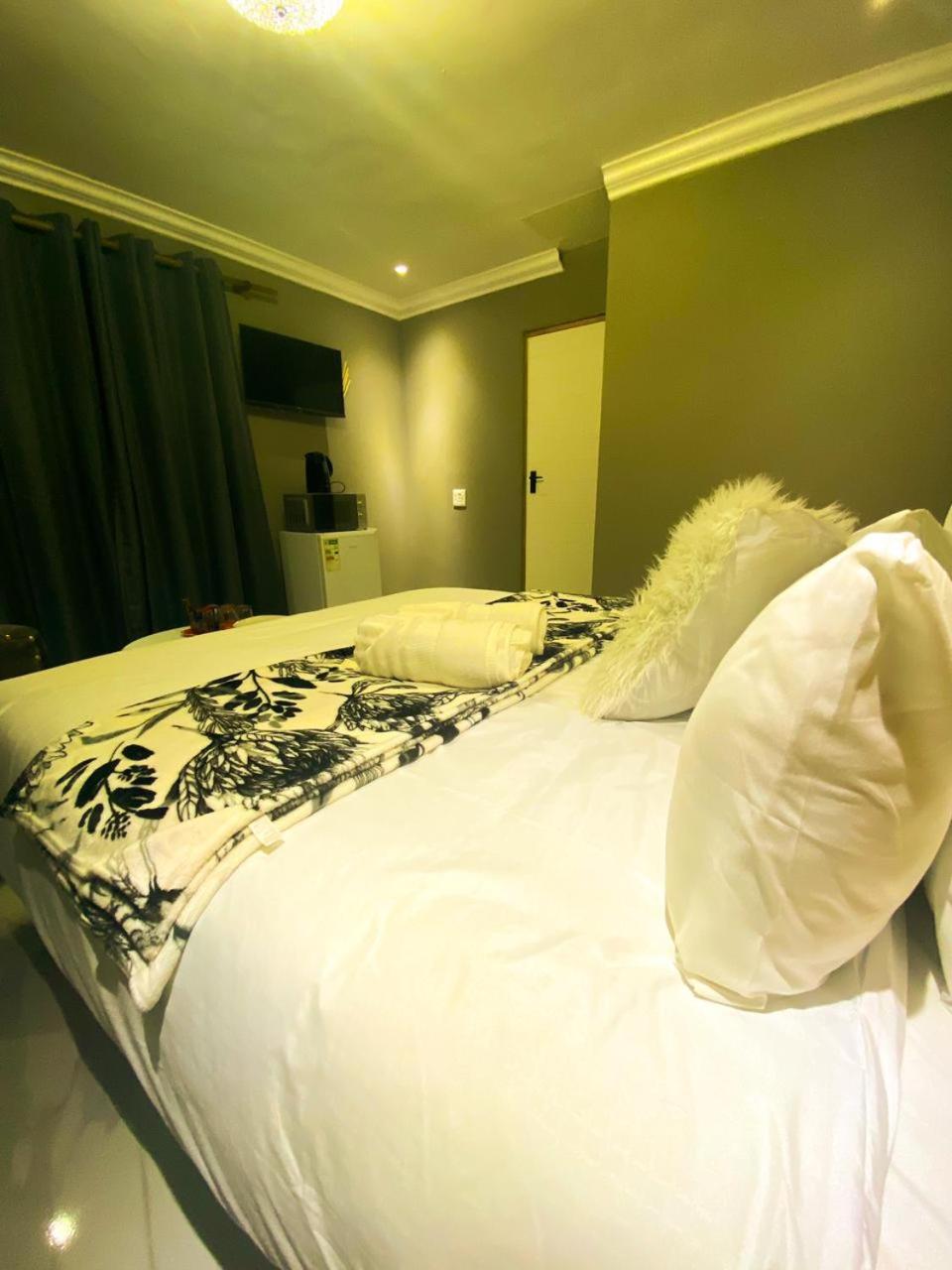 Kwena Guesthouse