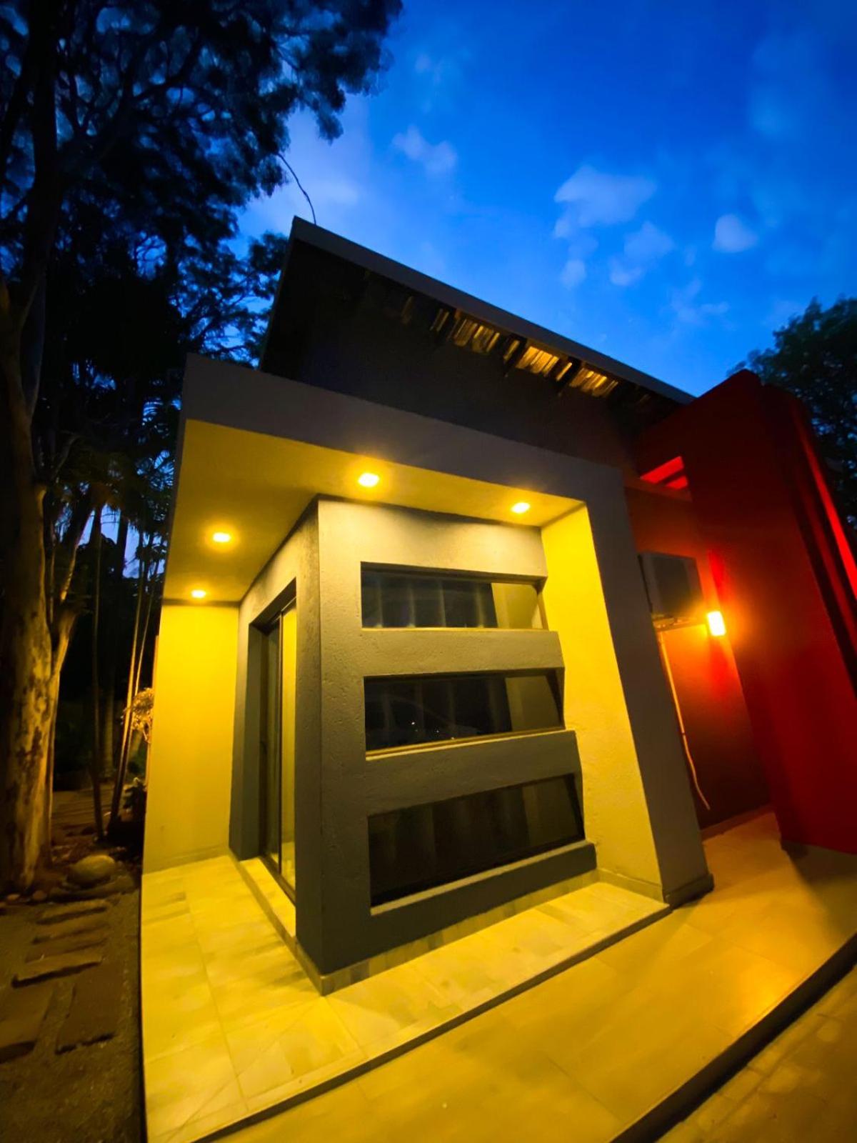 Kwena Guesthouse