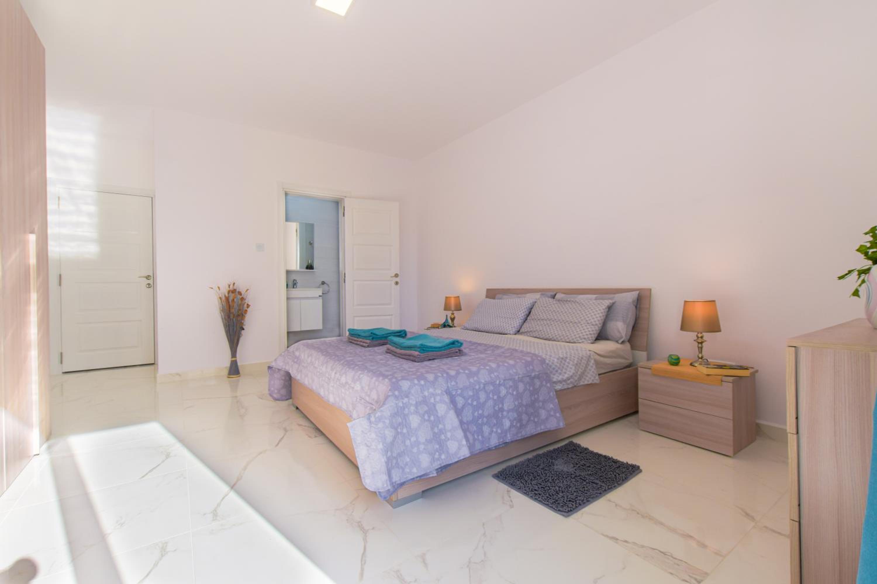 Brand New Modern Apartment Bugibba 3Bdr 2 Bth photo 5