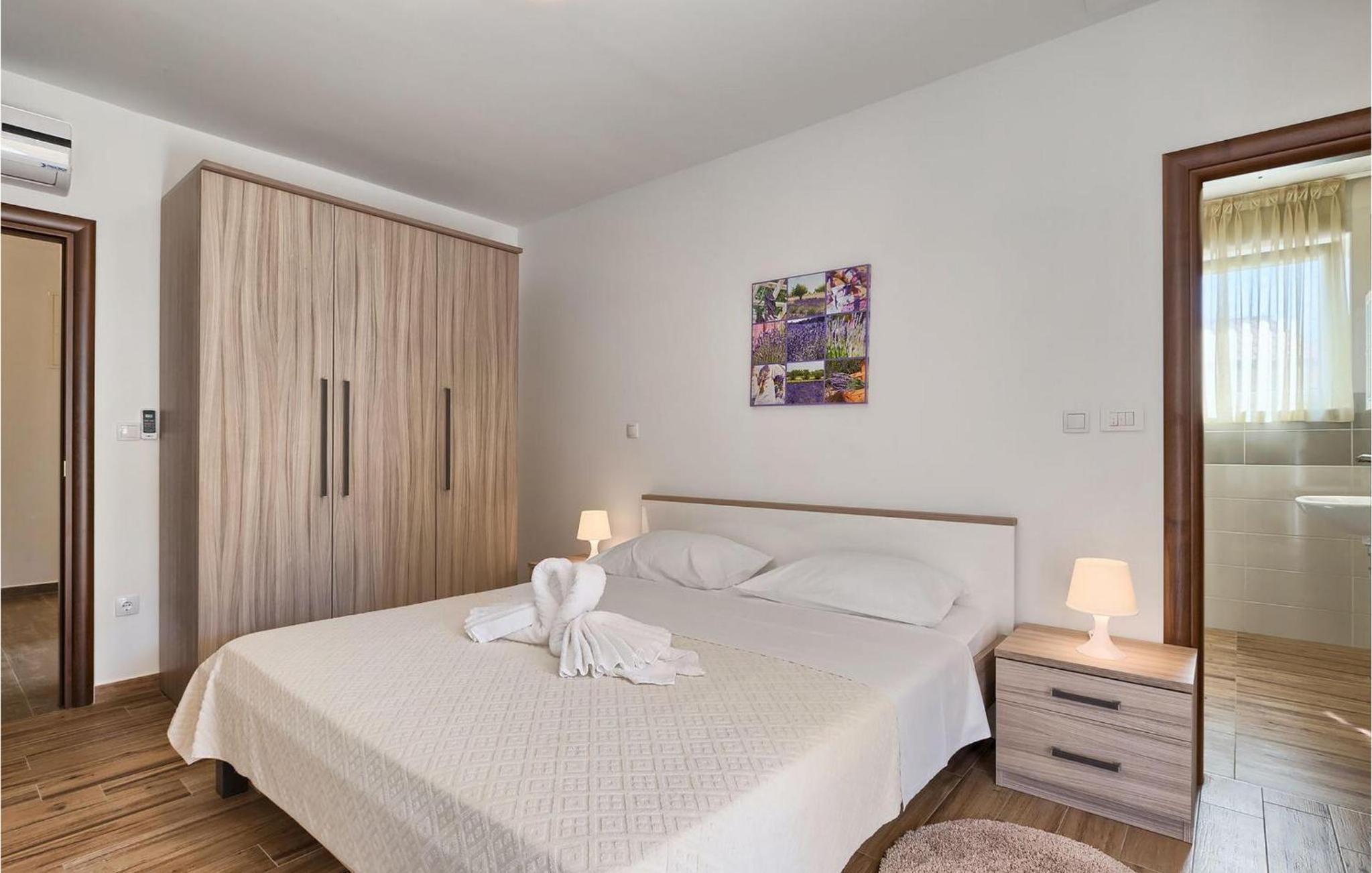 Villa Lola