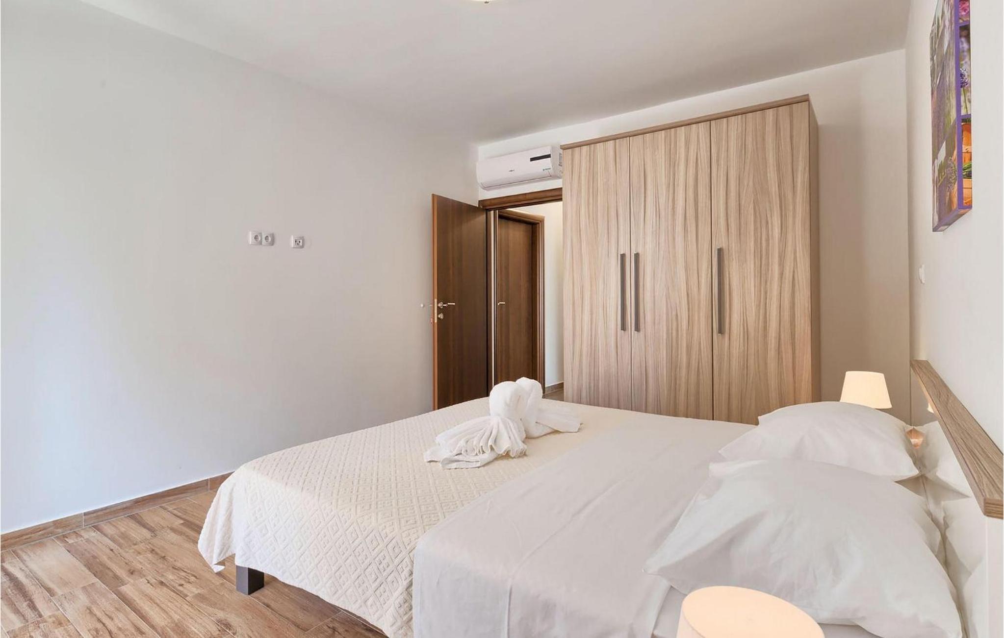 Villa Lola