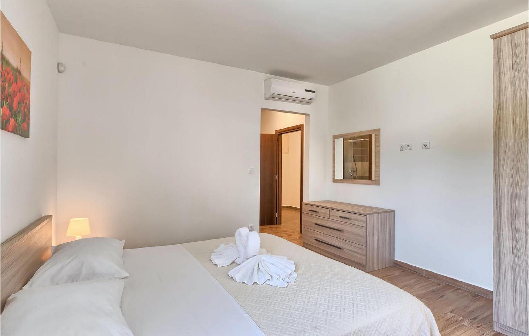 Villa Lola
