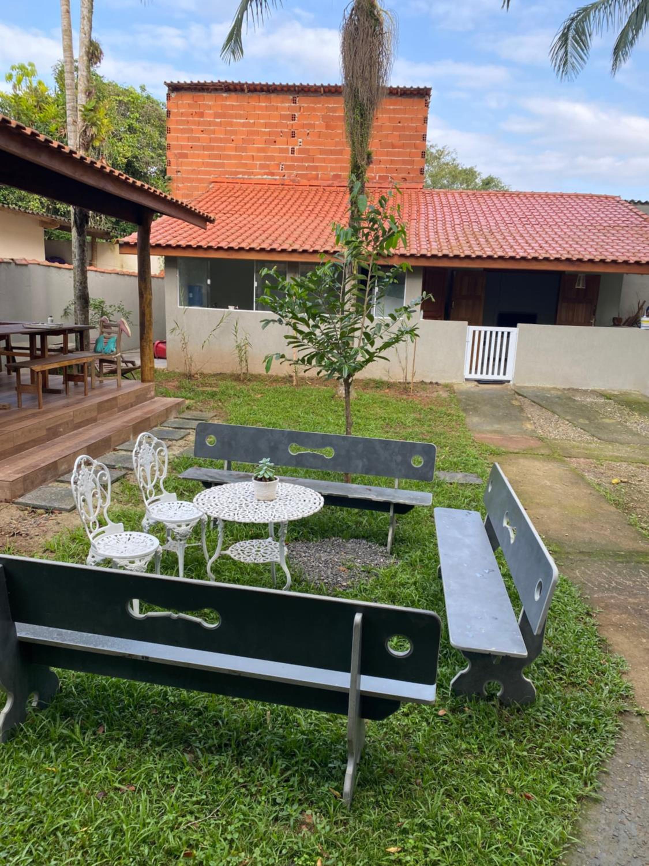 LARA'S HOUSE