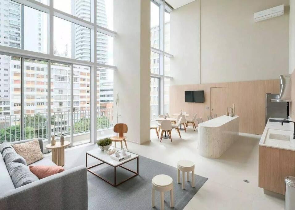 413 Studio em Pinheiros Próximo da Avenida Faria Lima