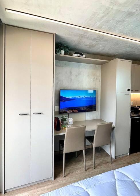 413 Studio em Pinheiros Próximo da Avenida Faria Lima