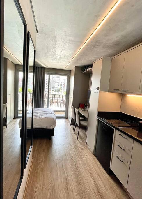 413 Studio em Pinheiros Próximo da Avenida Faria Lima