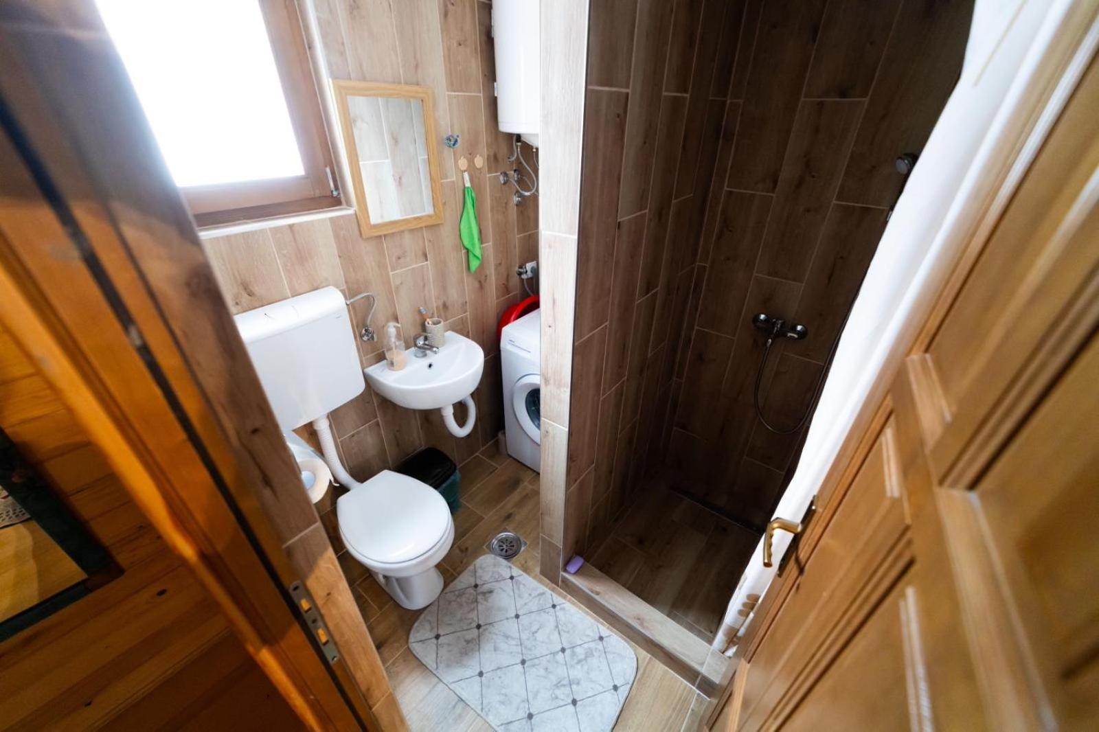 Photo 41