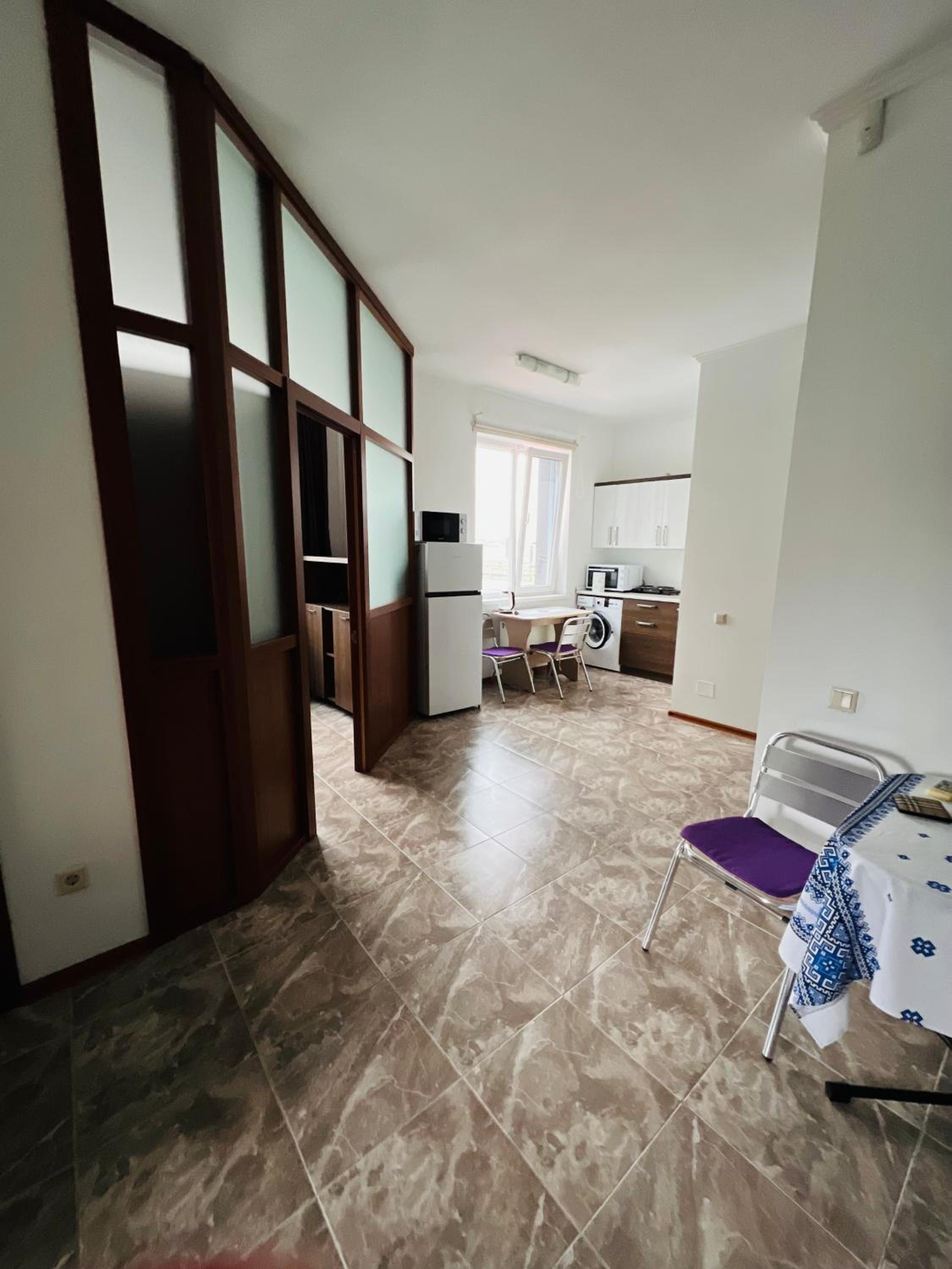 2 bedrooms Central Apartment view 4