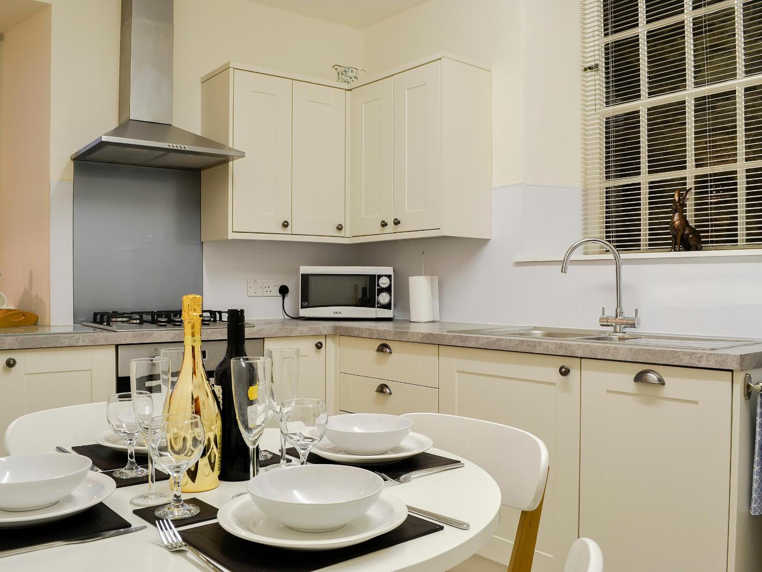 Pear Tree Cottage view 4