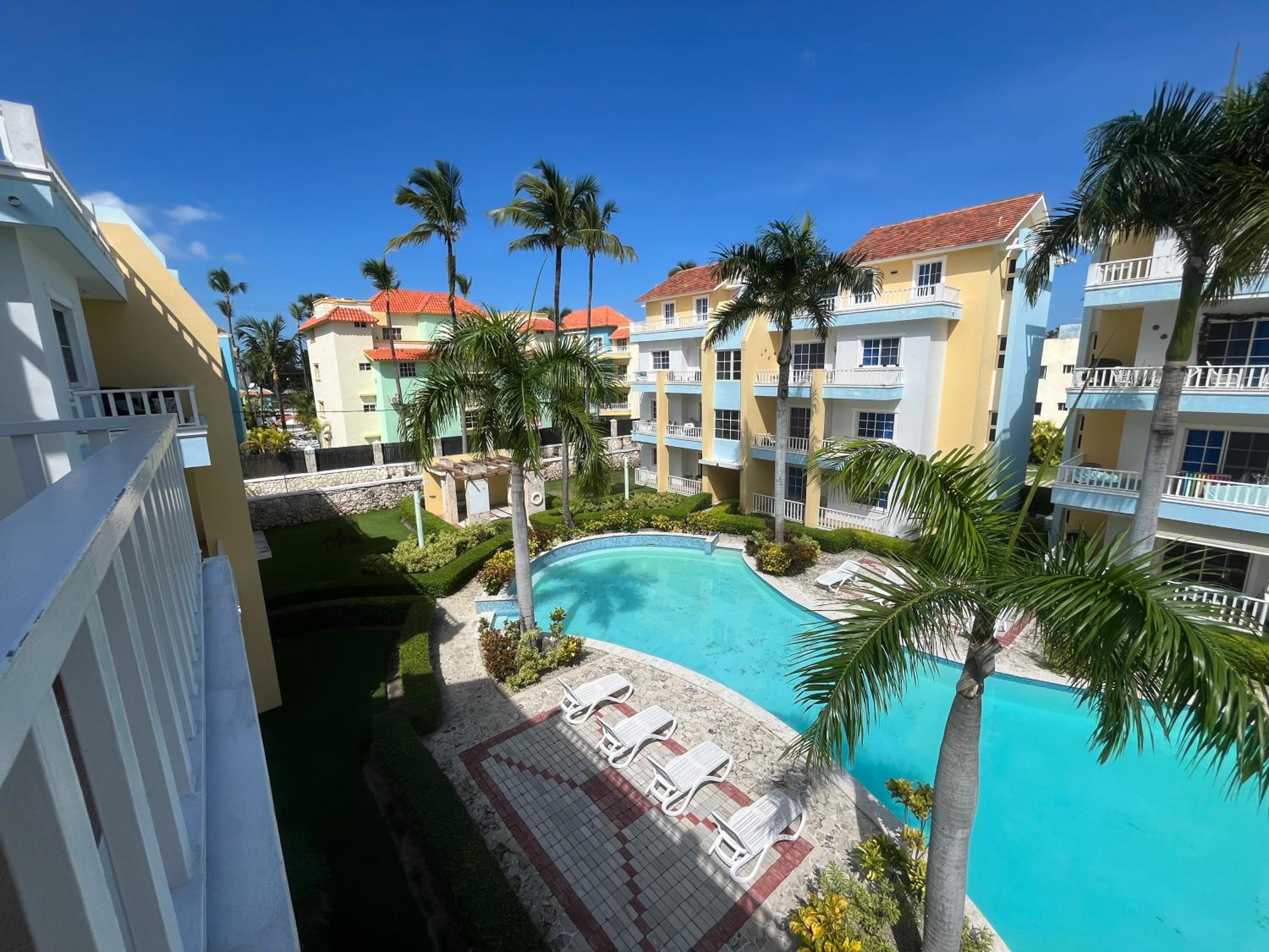 Luxury Beach Penthouse with Pool, BBQ, AC, Wi-Fi, 5-Min Walk to El Cortecito & Bavaro Beaches, Punta Cana view 5
