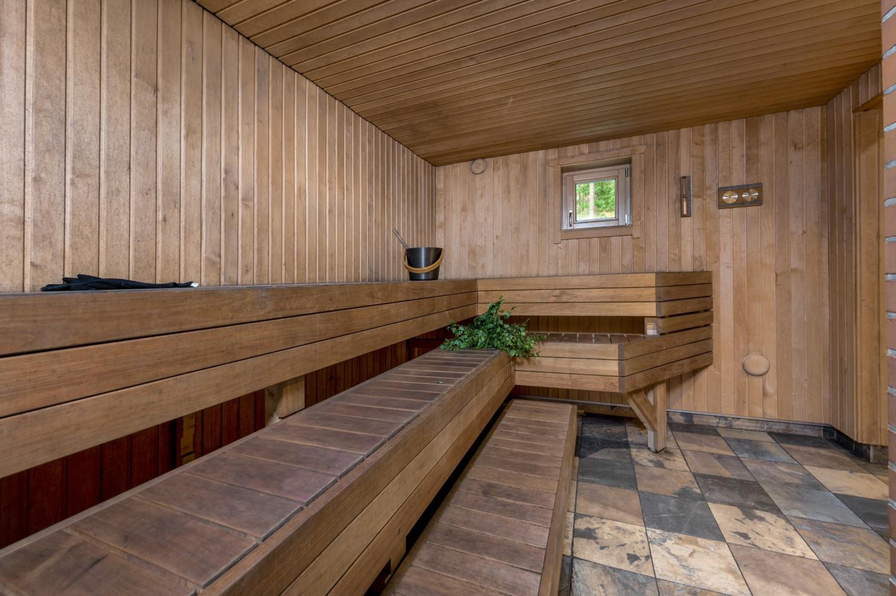 Woodland Retreat Lodge