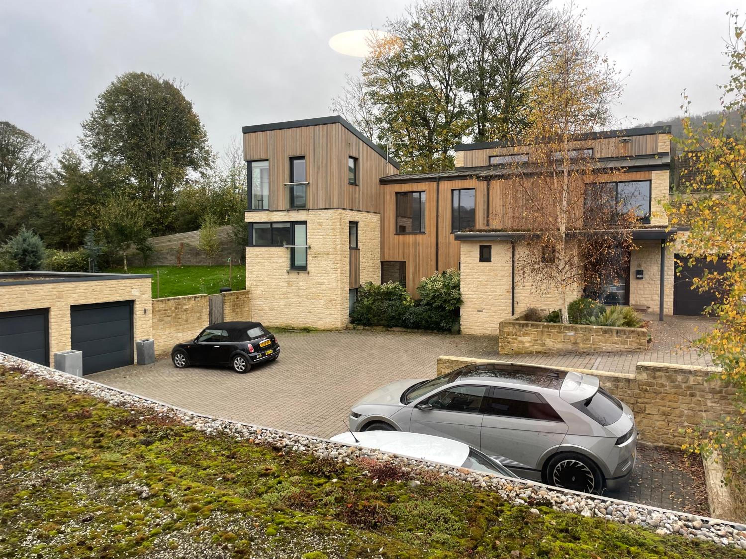 Spacious 4 bedroom home in Bath for Christmas and NY view 4