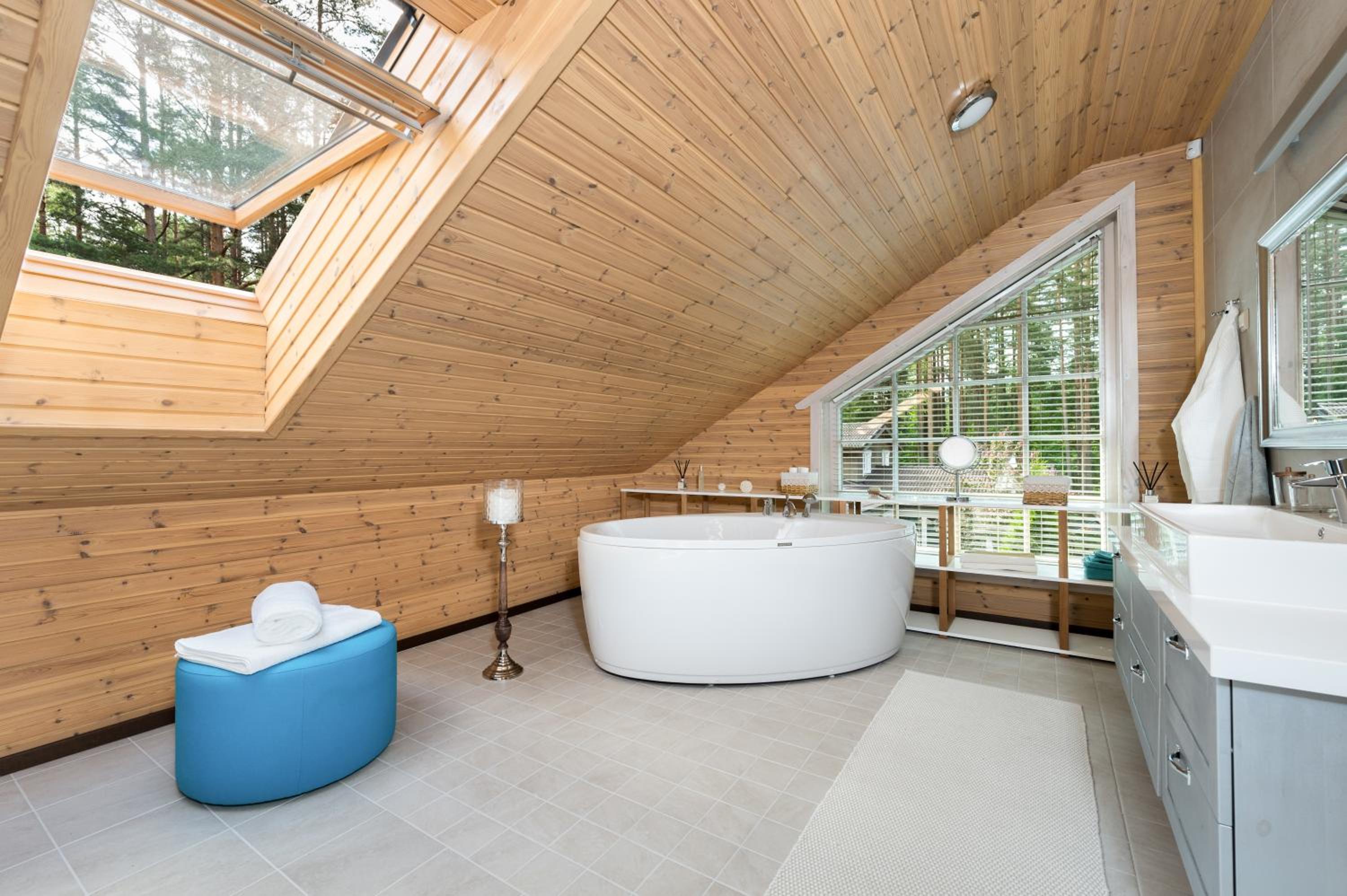 Woodland Retreat Lodge