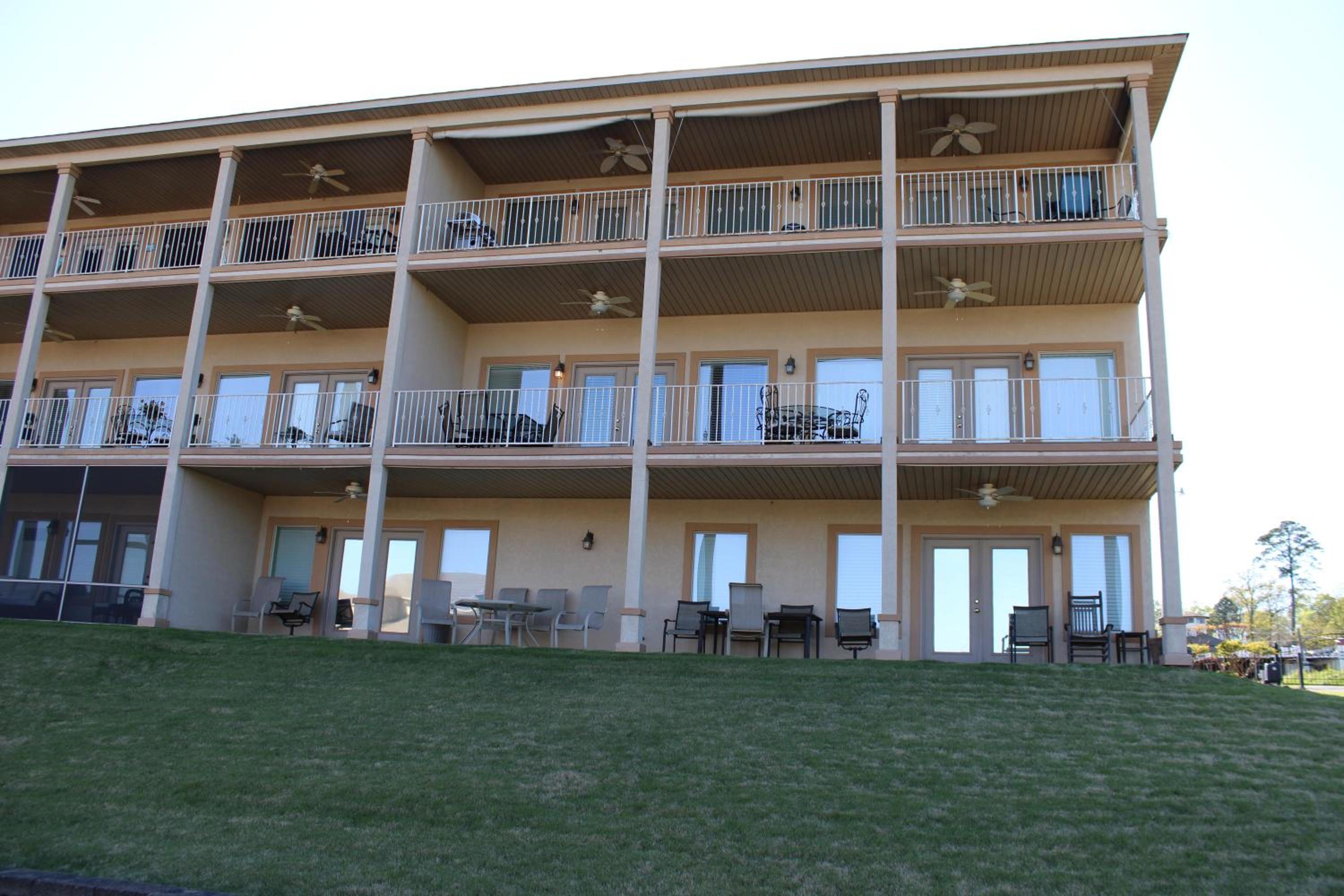 Central Retreat Condo