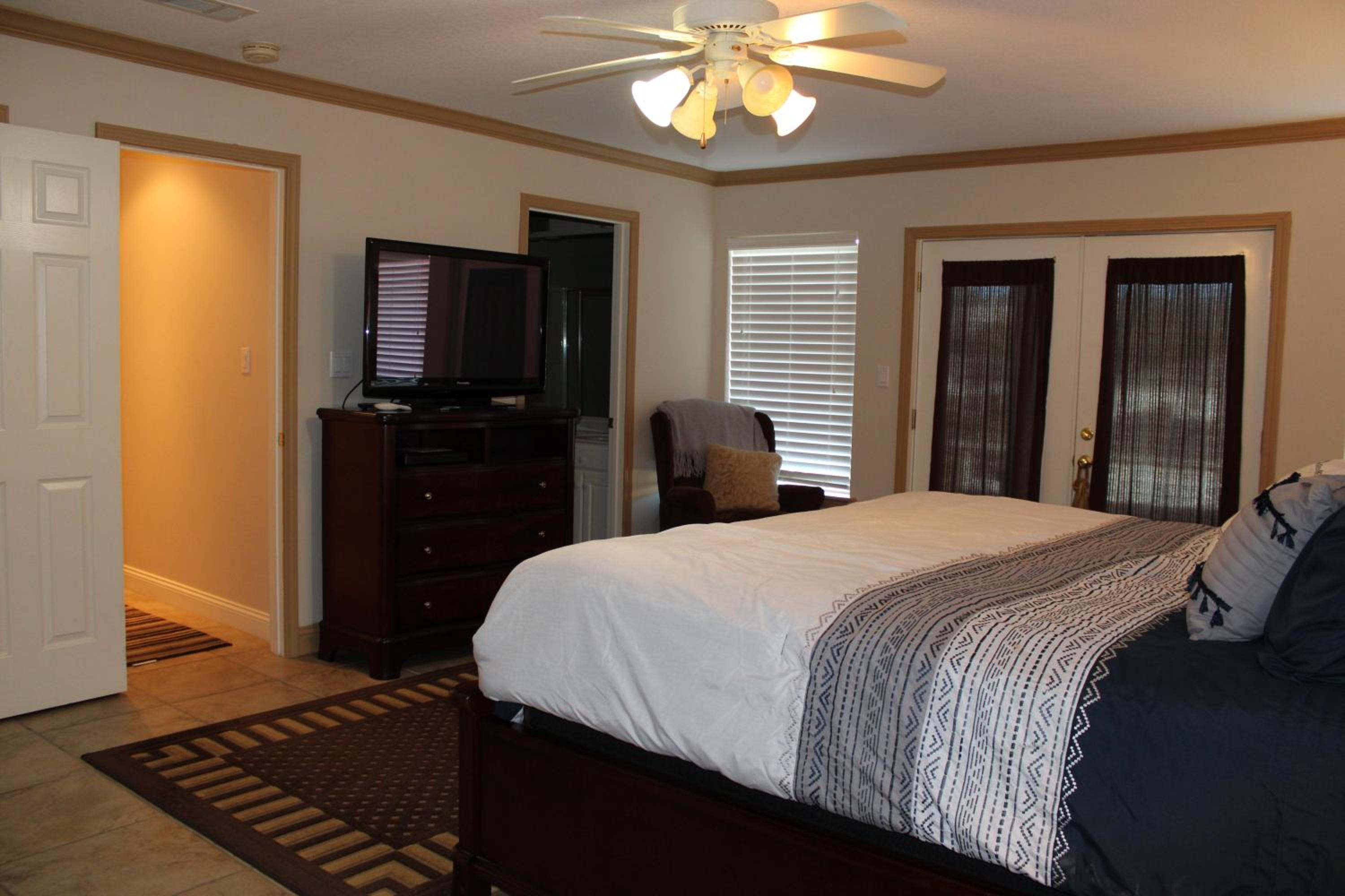 Central Retreat Condo