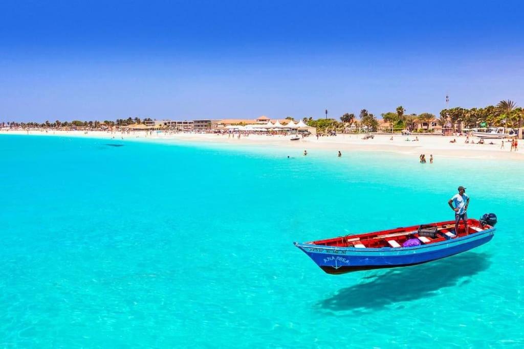Paraiso Tropical wifi and pool Djadsal moradias