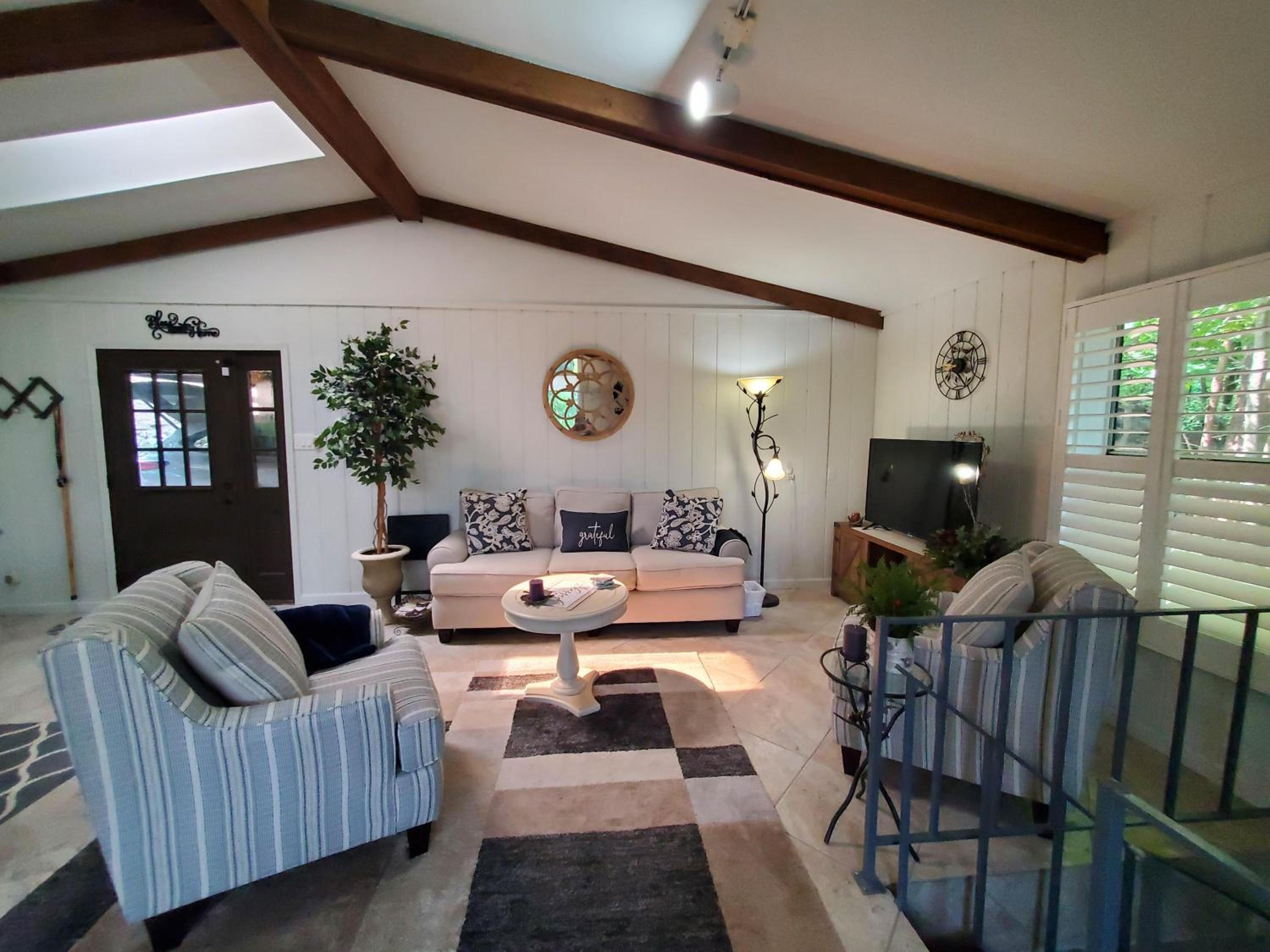Lake Catherine Serenity Retreat