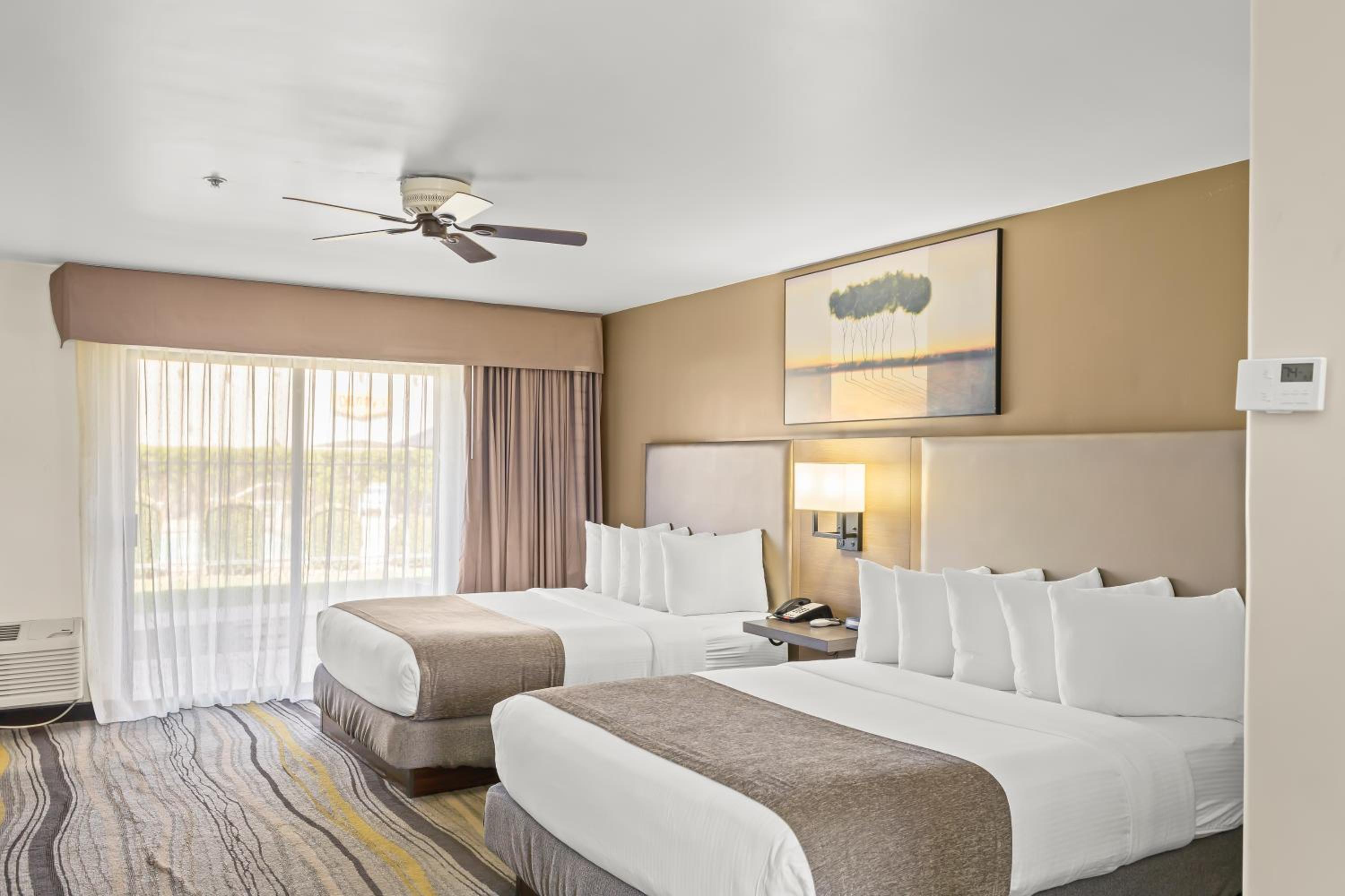 Los Viajeros Inn