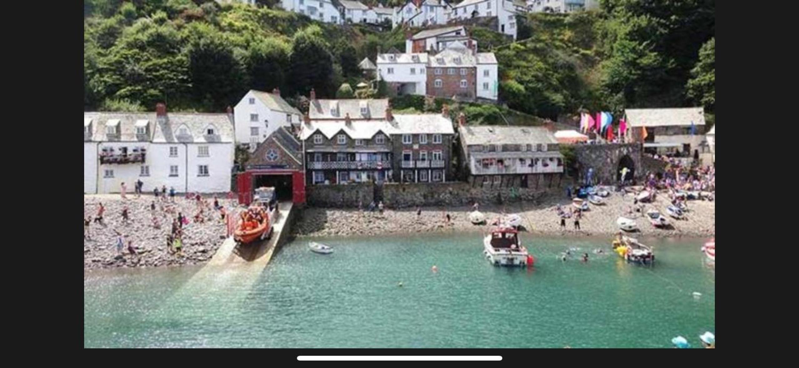 KMC-Country Breaks Bideford Bay At Glade view 3