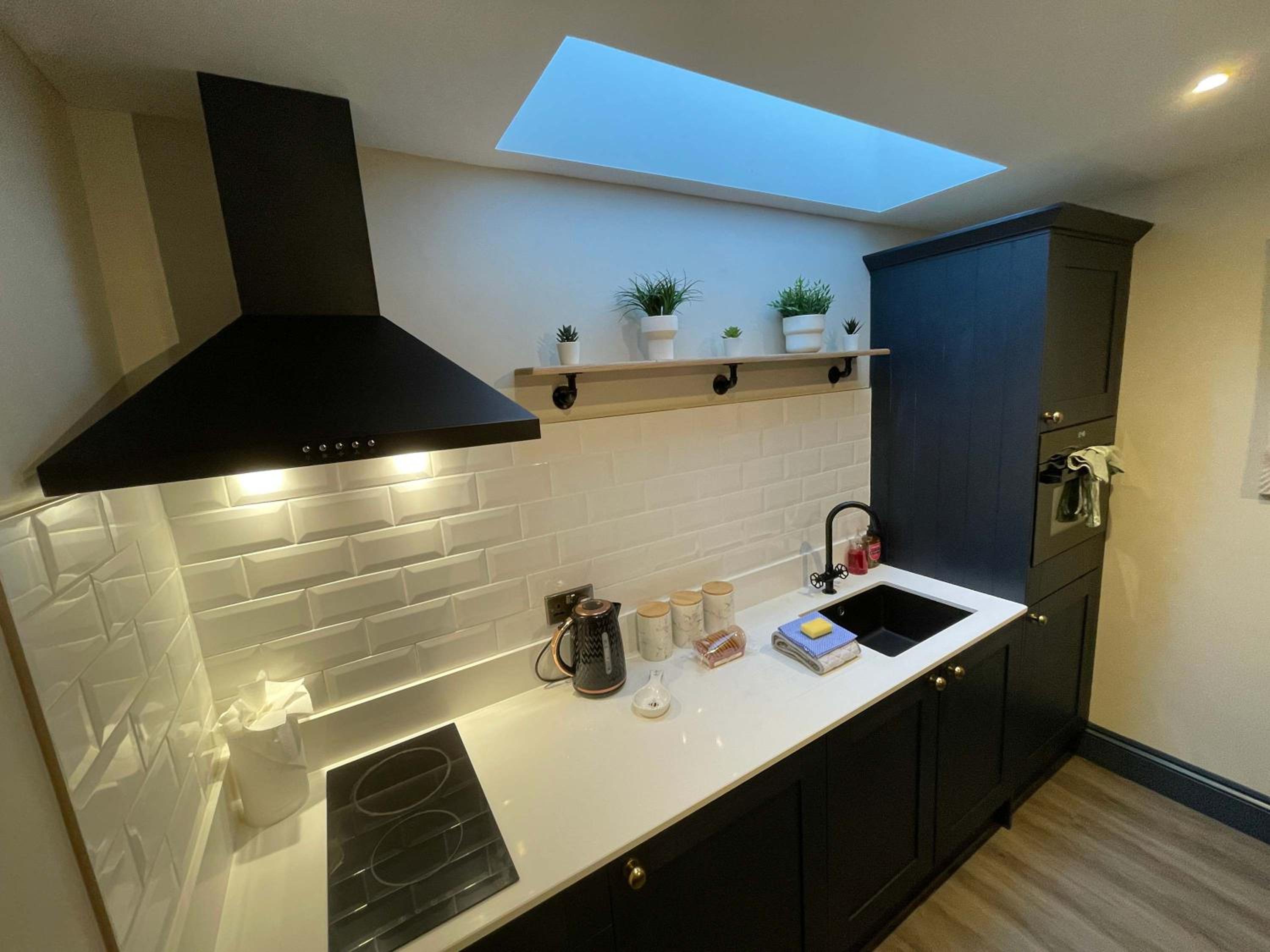 Le Mini Metro Ground Floor by i-Stay Whitby view 5