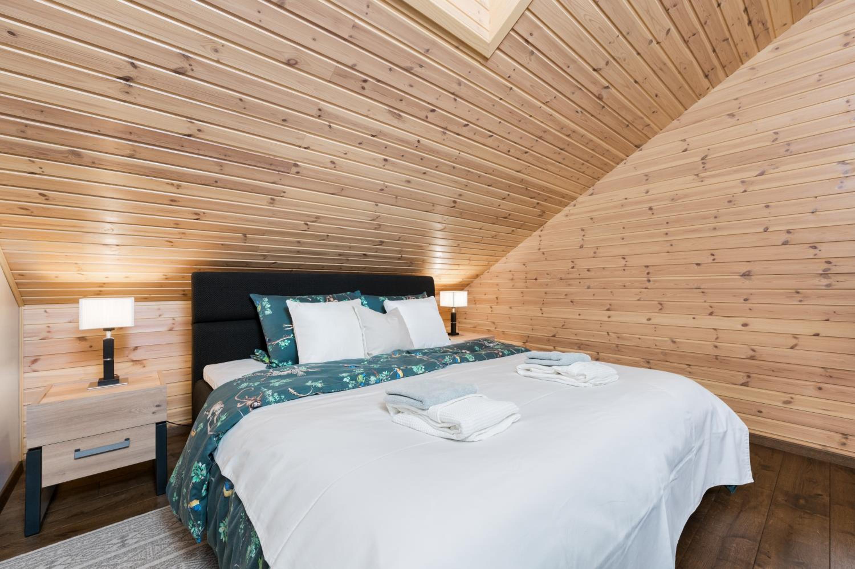 Woodland Retreat Lodge