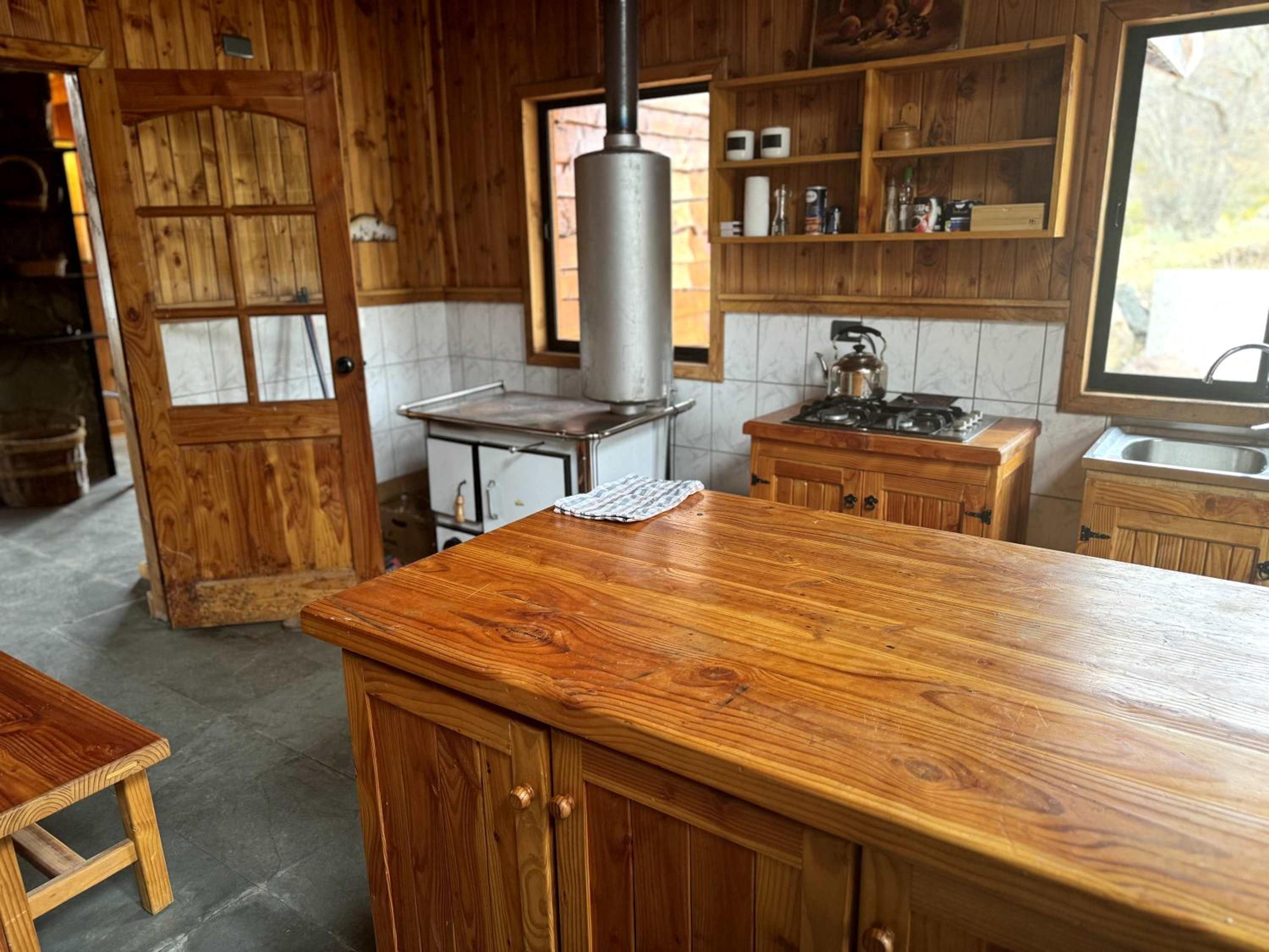 HOM I Impresionante Casa en Rio Ibanez 3D2B 6PAX