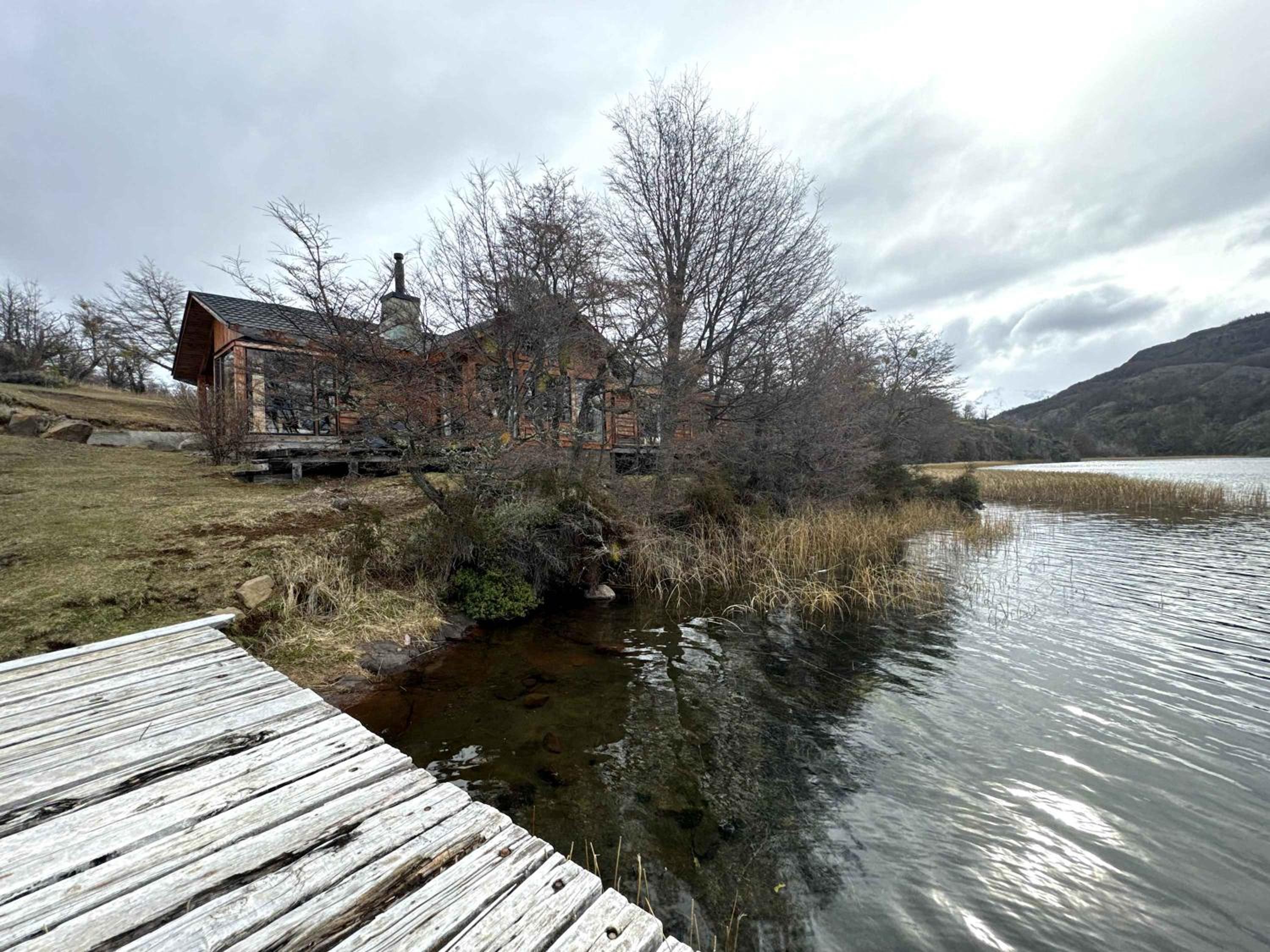 HOM I Impresionante Casa en Rio Ibanez 3D2B 6PAX
