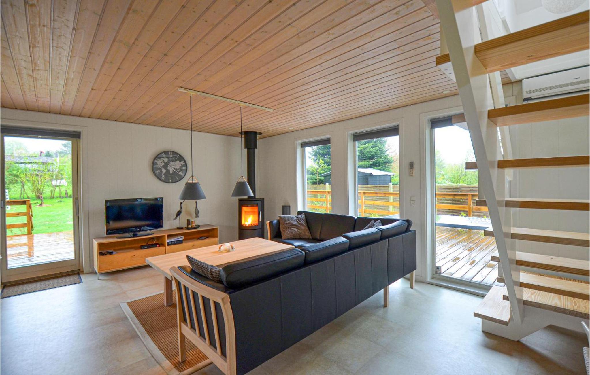 Amazing Home In Glesborg With Sauna