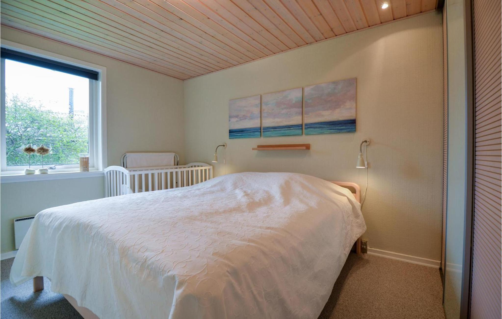 Amazing Home In Glesborg With Sauna