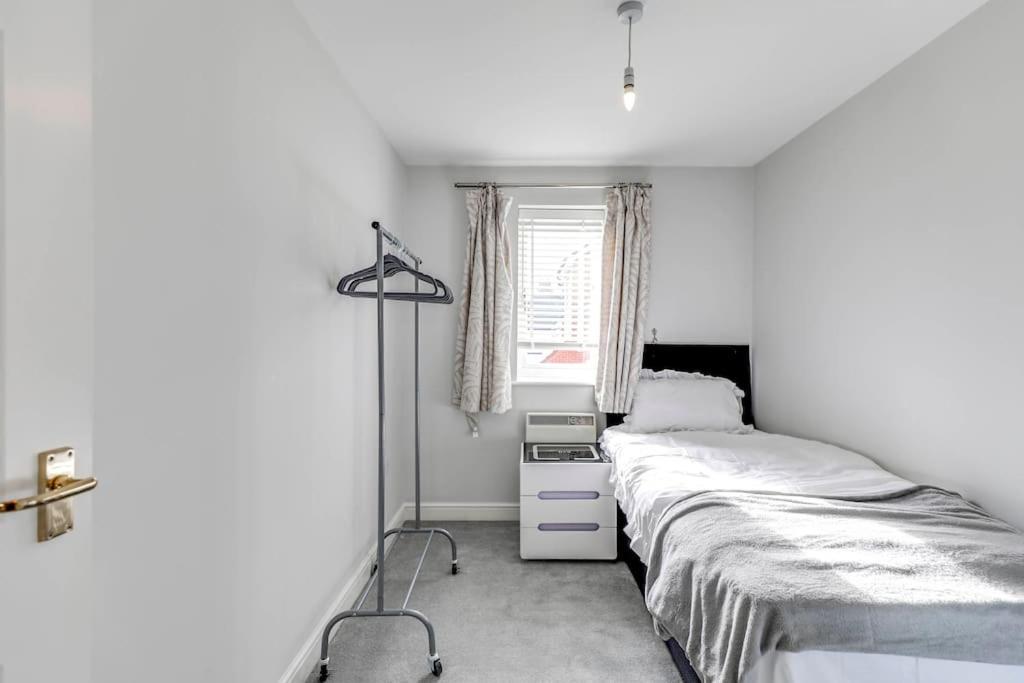 Cozy 2 Bedroom Apartment Welywn Garden City view 2