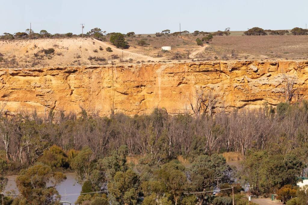 Wongulla Heights